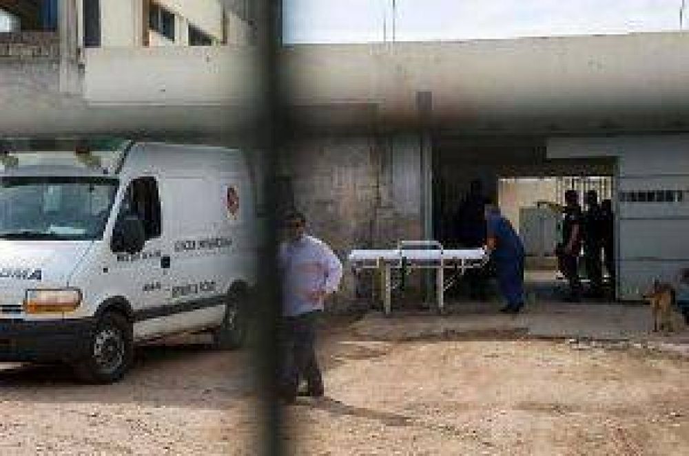 Los cinco polic�as van a juicio por la tragedia de la Alcaid�a