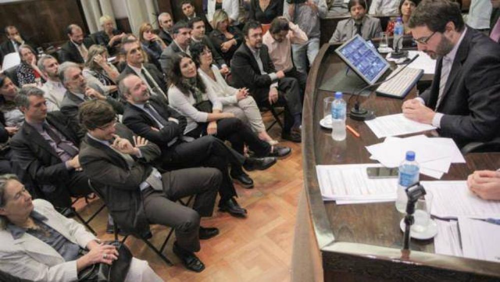 Hern�n Sabbatella y Lucas Ghi dieron inicio al Per�odo de Sesiones Ordinarias