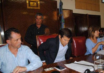 Ariel Ciano, otra vez presidente del HCD en medio de un convulsionado debate