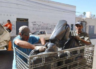Modifican el horario de la recolecci�n de residuos en el barrio 500 Viviendas Sur