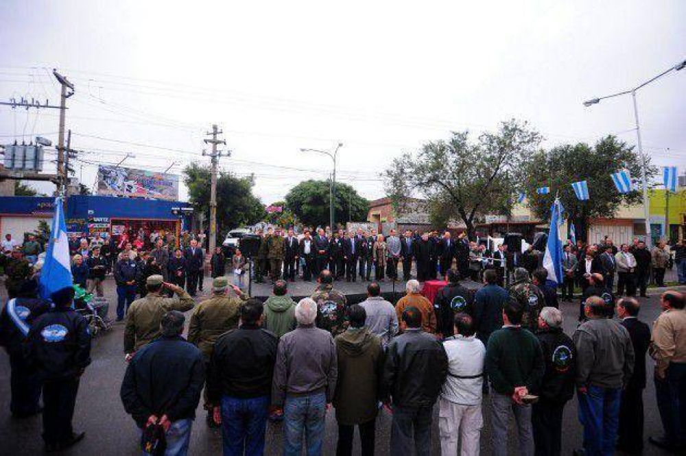 Conmemoran el �D�a del Veterano y de los Ca�dos en la Guerra de Malvinas�