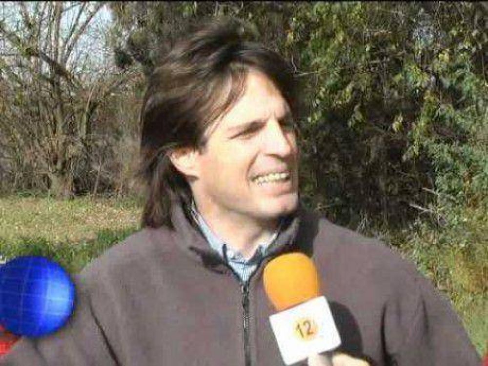 Mat�as Cardini: �estamos de acuerdo que con la Democracia no se jode�