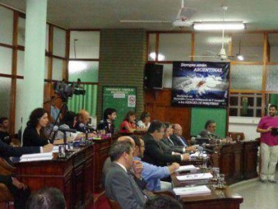 Feito en la apertura de sesiones ordinarias del Concejo: �estamos satisfechos�