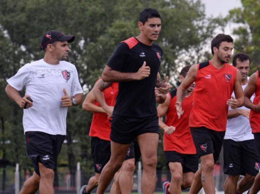 Maxi, Scocco y Ustari arrastran algunas molestias y ser�n seguidos muy de cerca