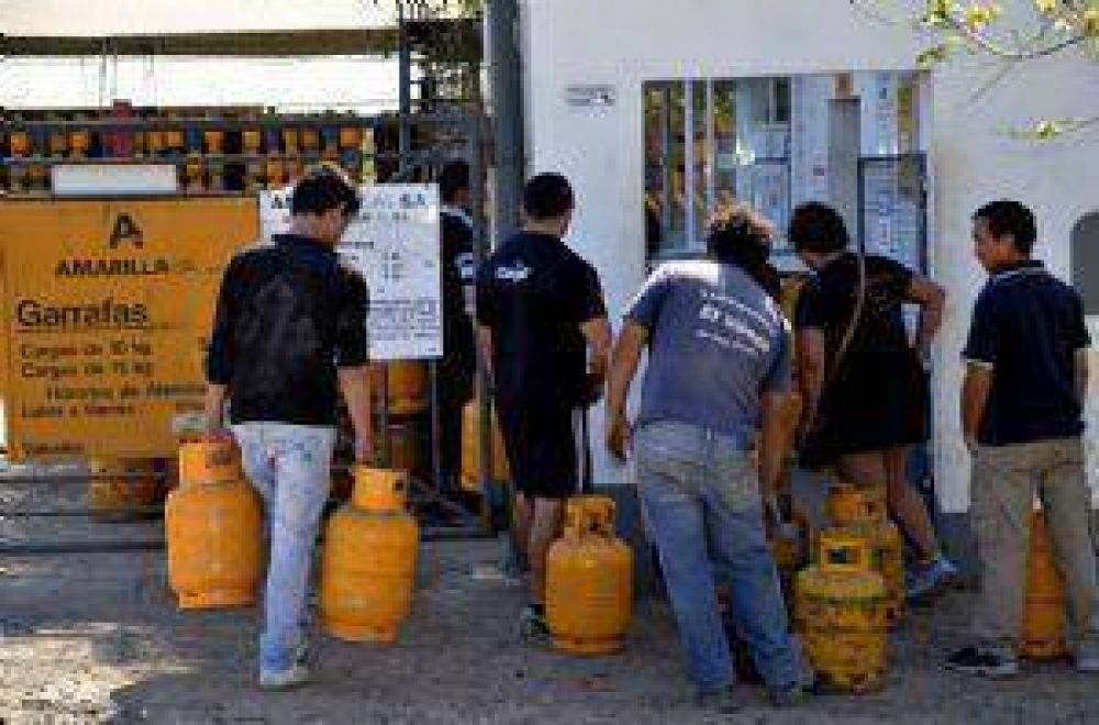 Amarilla gas vendi� ayer las �ltimas 400 garrafas a 16 pesos