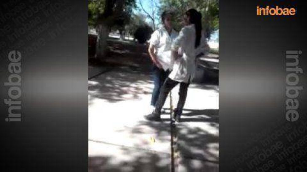Una alumna de 14 a�os noque� de forma brutal a una compa�era