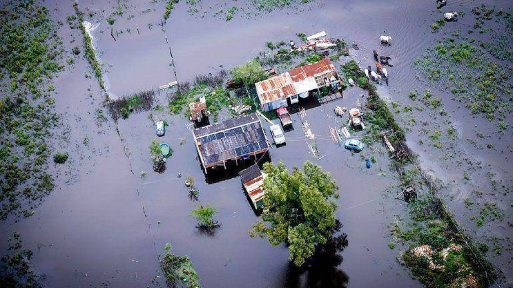 Familiares de vctimas de la inundacin en La Plata alertan que estn 