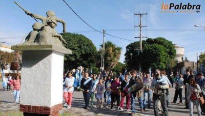 Patagones record� a los h�roes de Malvinas