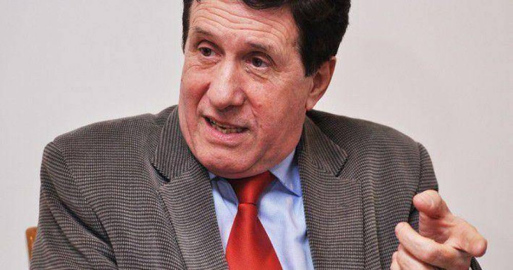 DARIO DIAZ PEREZ: �EL UNICO QUE PUEDE GARANTIZAR EL TRIUNFO DEL FRENTE PARA LA VICTORIA EN LANUS SOY YO�