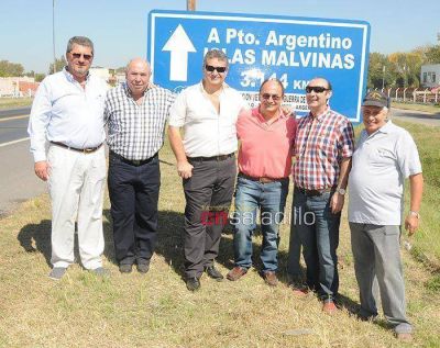Saladillo a 3144 kil�metros de Malvinas