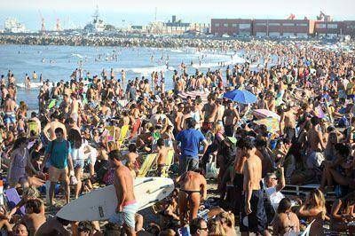 Buena afluencia tur�stica en el inicio del feriado con clima de verano