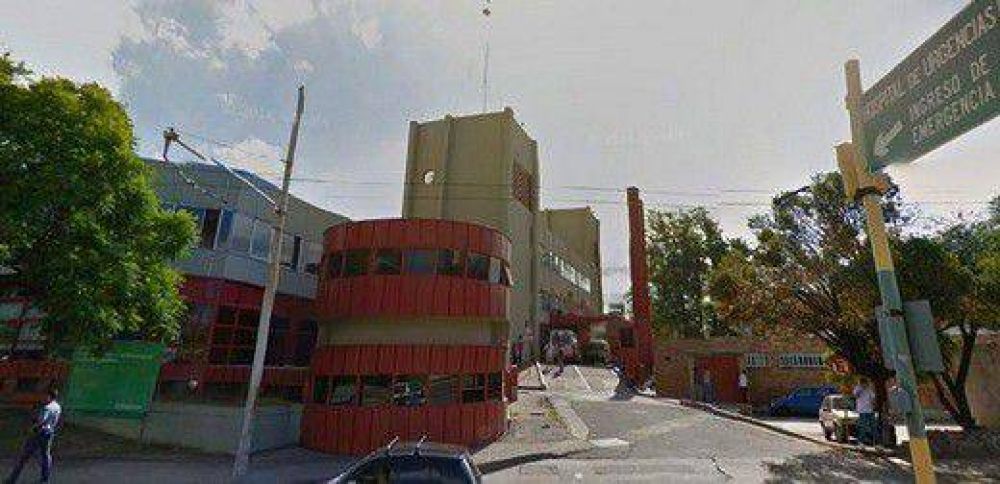 Un delincuente pidi� ir al ba�o y escap� por ventiluz del hospital