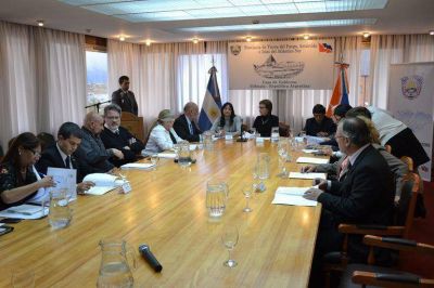 La Gobernadora R�os inaugur� las sesiones del Observatorio Cuesti�n Malvinas