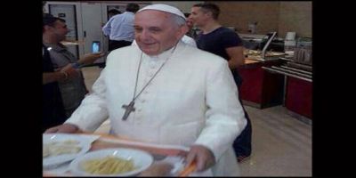Los m�dicos recomiendan al Papa que se ponga a r�gimen
