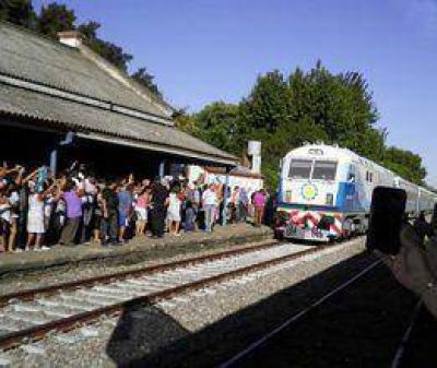 Desde el 1� de Mayo el tren parar� en San Nicol�s