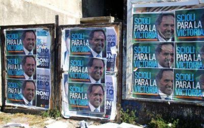 Scioli le dijo chau al naranja y le dio la bienvenida el Celeste y Blanco�