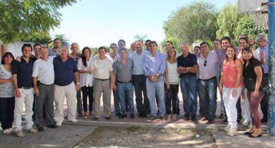 �Vamos a gobernar con un di�logo abierto