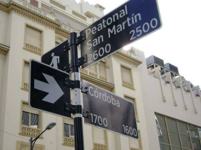 Estaban borrachos y los detuvieron por provocar disturbios en el centro