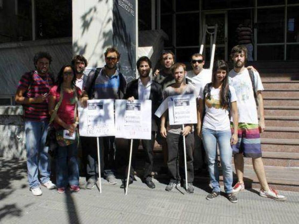 Se llev� a cabo la primera audiencia por la reincorporaci�n de los despedidos del diario Hoy