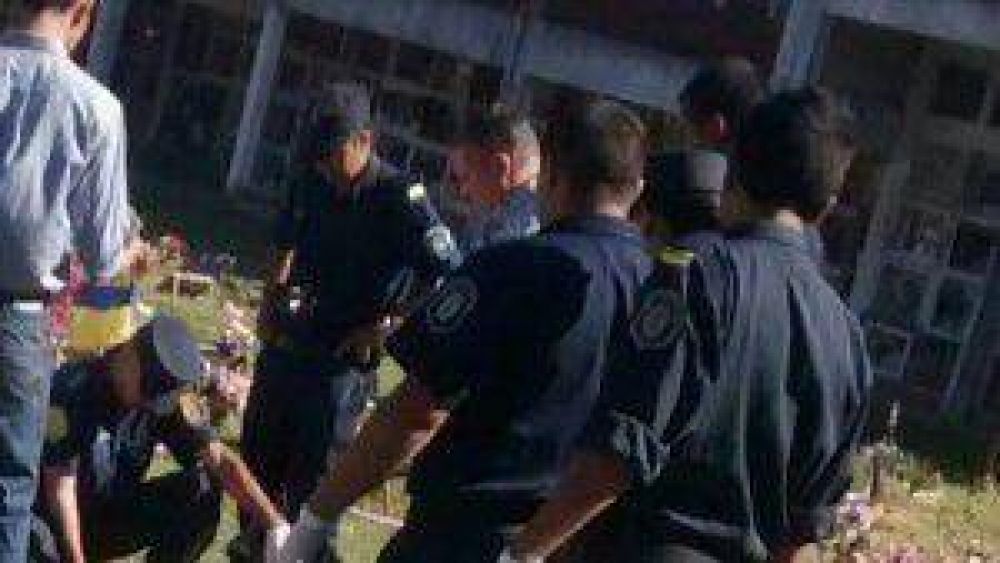 LA PIERNA AMPUTADA ENCONTRADA EN EL CEMENTERIO NO ERA POR UN RITUAL SAT�NICO.