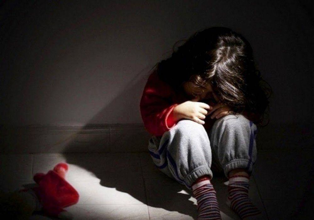 Un detenido por abusar de su hija de 4 aos