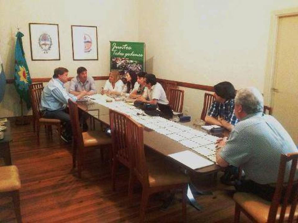 Funcionarios del Ejecutivo criticaron el trabajo de La Brjula