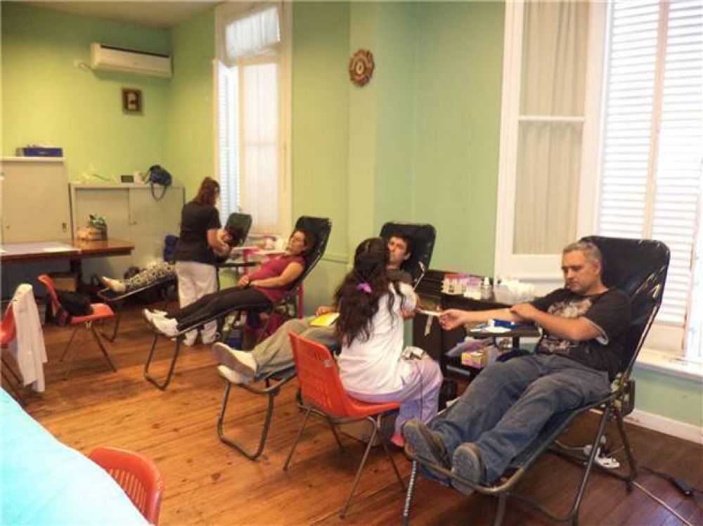 Bol�var se sum� a la donaci�n de sangre para el Garrahan