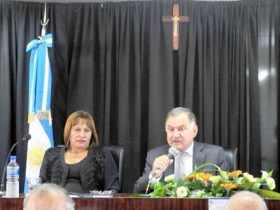 Seguridad, obras y servicios