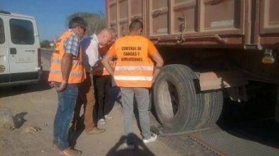 Exceso de cargas en rutas de Buenos Aires: controles de Vialidad Provincia