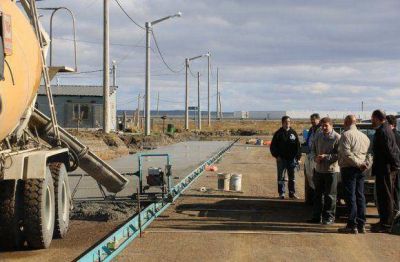 El Municipio avanza febrilmente con obras viales en el barrio de Chacra XI