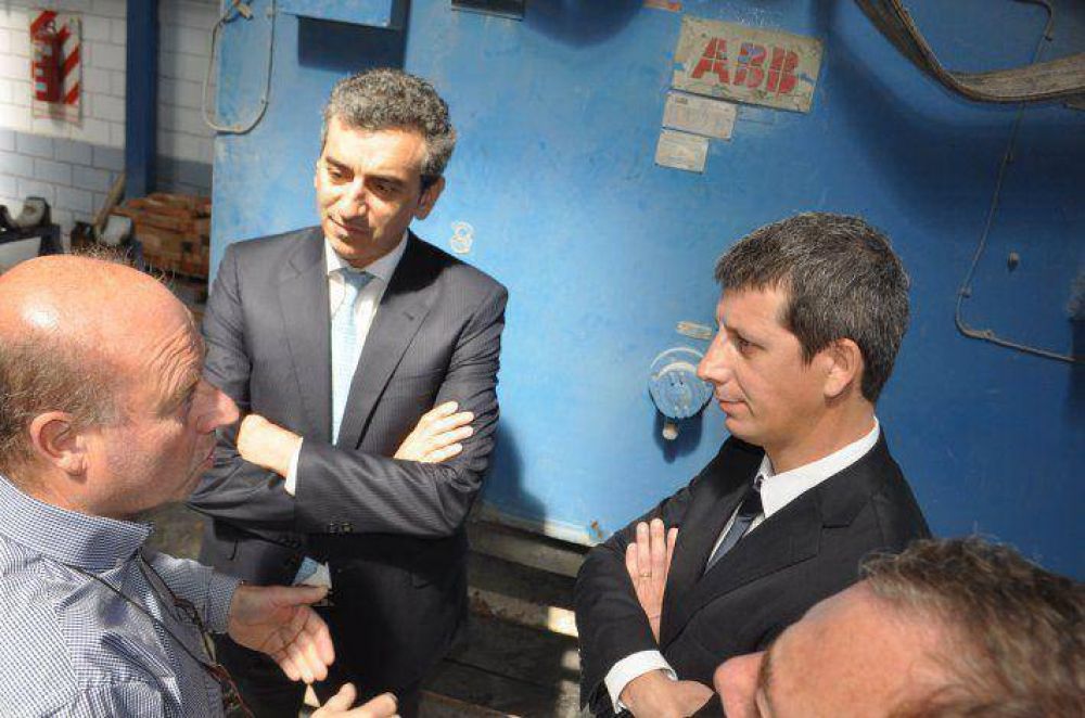 La reestatizaci�n de trenes, seg�n Bag�, podr�a implementar coches 0 km en Olavarr�a