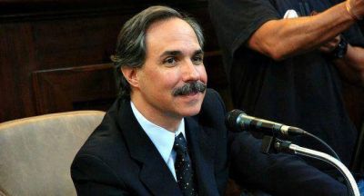 Al igual que los dirigentes de Integraci�n Radical, Arteaga llam� a un �gran acuerdo� para ganarle a Bruera