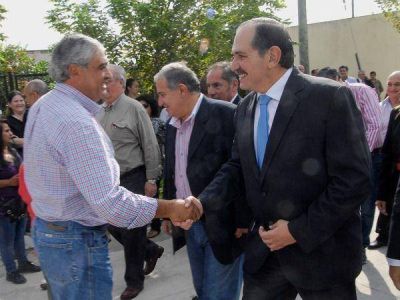 Para Alperovich, m�s all� de las obras, lo importante son los recursos humanos