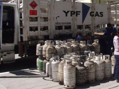 ANSES prev� para el norte de Mendoza 16 garrafas por a�o