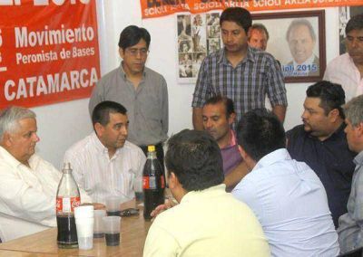 Intendentes justicialistas se re�nen con Daniel Scioli