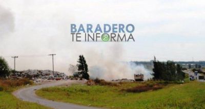 Incendio en basural de Baradero, autoridades se re�nen en Comit� de Crisis