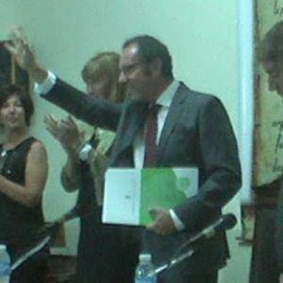 Torchio quiere que Carlos Casares lo apoye por otros cuatro a�os m�s