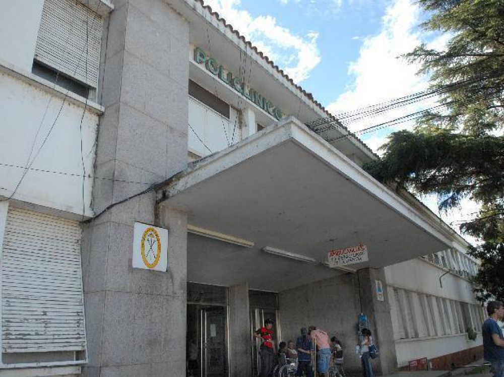 Un hombre fue baleado por dos ladrones que intentaron ingresar a su casa en Nuevo Alberdi