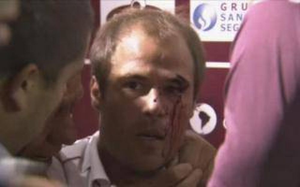 El jugador de Lan�s Mat�as Fritzler denunci� a su agresor