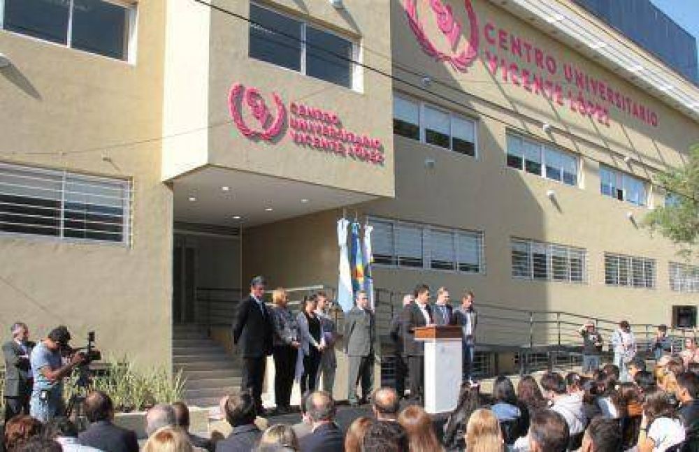 Vicente L�pez inaugur� su universidad p�blica y gratuita 