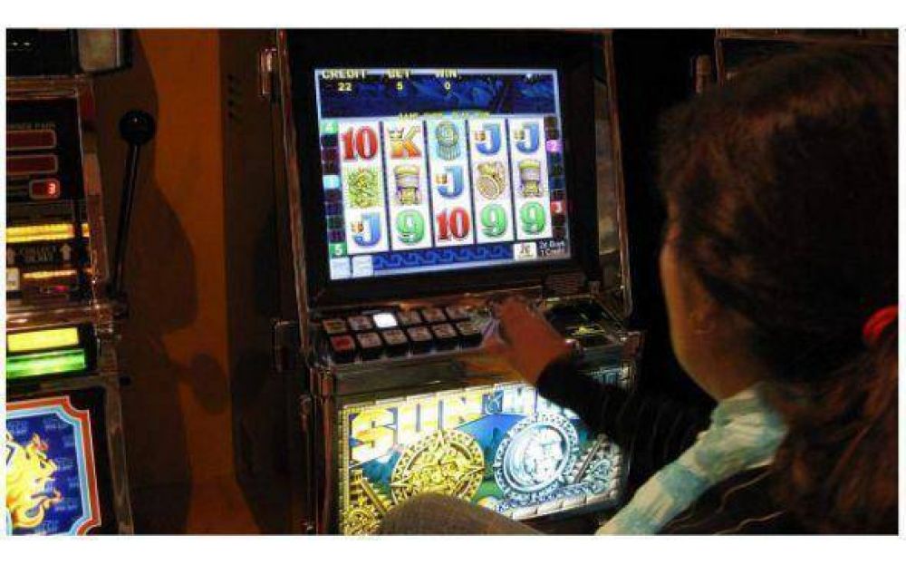 Una mujer se gan� un mill�n de pesos en el bingo de Pilar