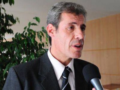 A tres d�as del accidente sigue grave el director de la Maternidad