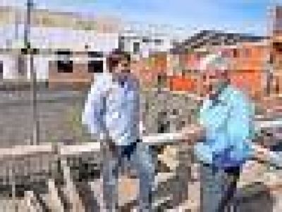 Avanza la construcci�n de la pileta semi-ol�mpica del Polideportivo N�6