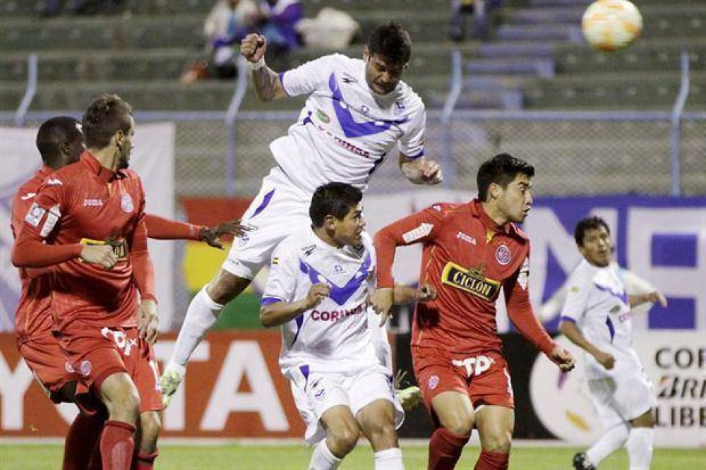 Juan Aurich empat� ante San Jos� y le da aire a River en la Copa Libertadores