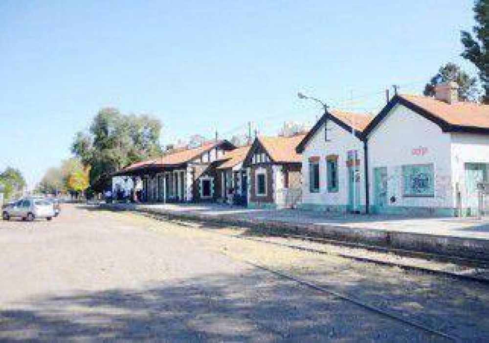 La Provincia le pone peros al uso de la estaci�n de tren 