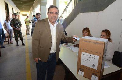 El intendente Jalil avanza con las elecciones municipales en Capital: ser�an el 28 de junio