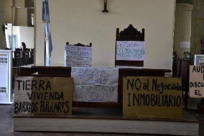 �El COU es un nuevo intento de corrupci�n del gobierno municipal�