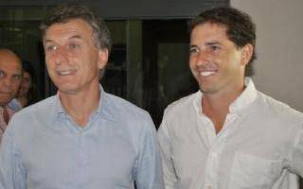 Esteban Echeverr�a: Robaron en la sede del Pro