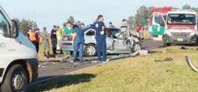 Cinco muertos en un choque en Ruta 12