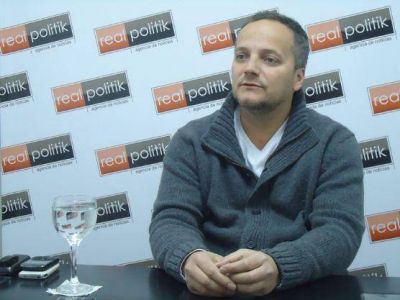 Javier Pacharotti: �A la polic�a local no se la ve en las zonas m�s calientes de la ciudad�